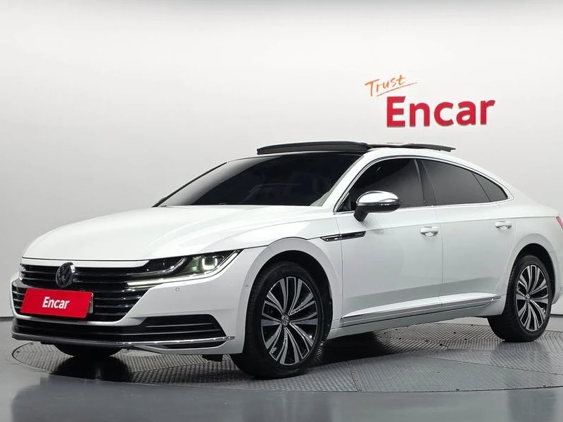 VW Arteon 2.0 TDI | DIGITAL| PANO| DIST| ОБДУХВАНЕ