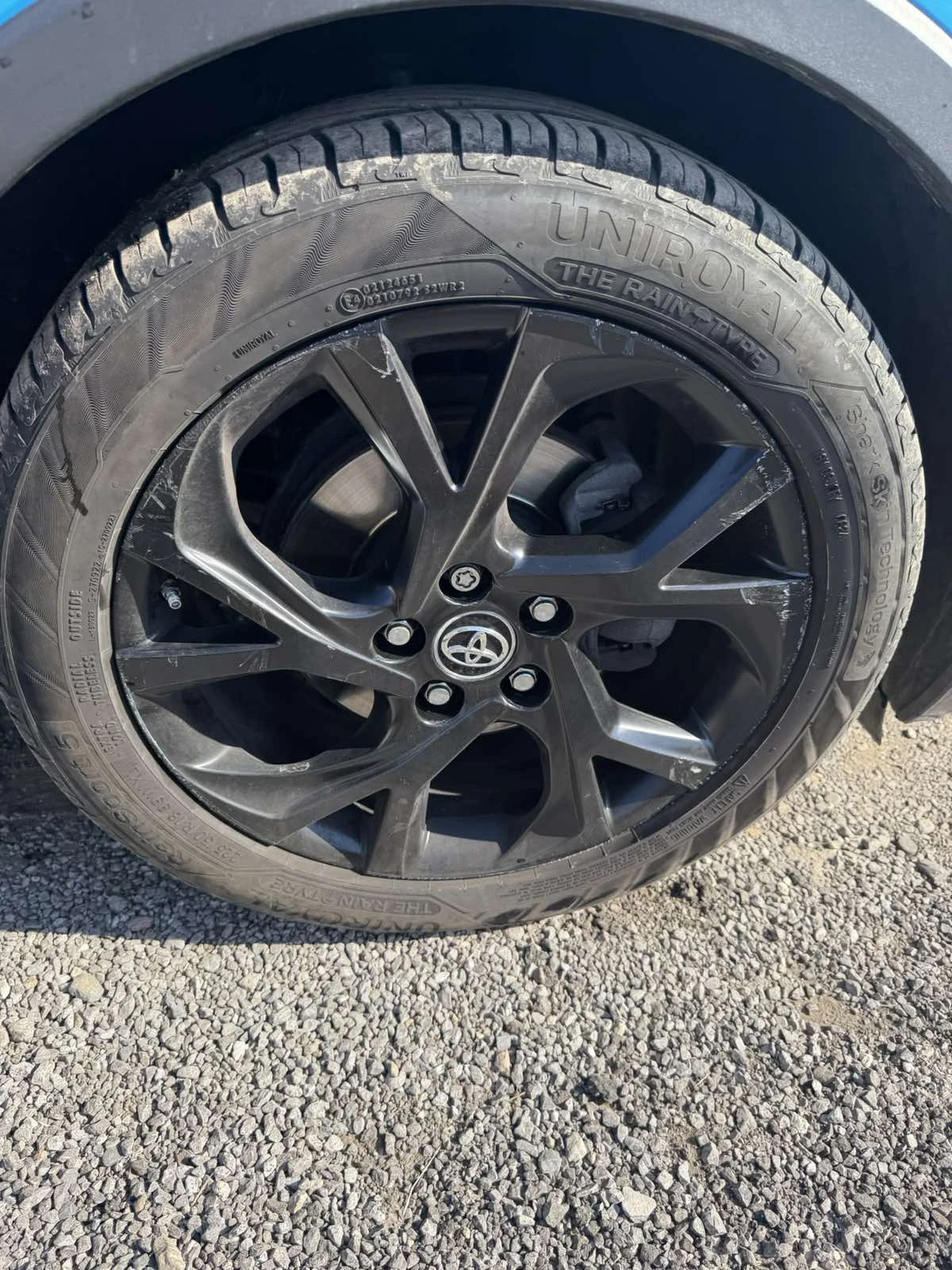 Toyota C-HR 1.8 Hybrid 122 кс 2ZR-FXE автомат 2018г, снимка 16 - Автомобили и джипове - 52982401