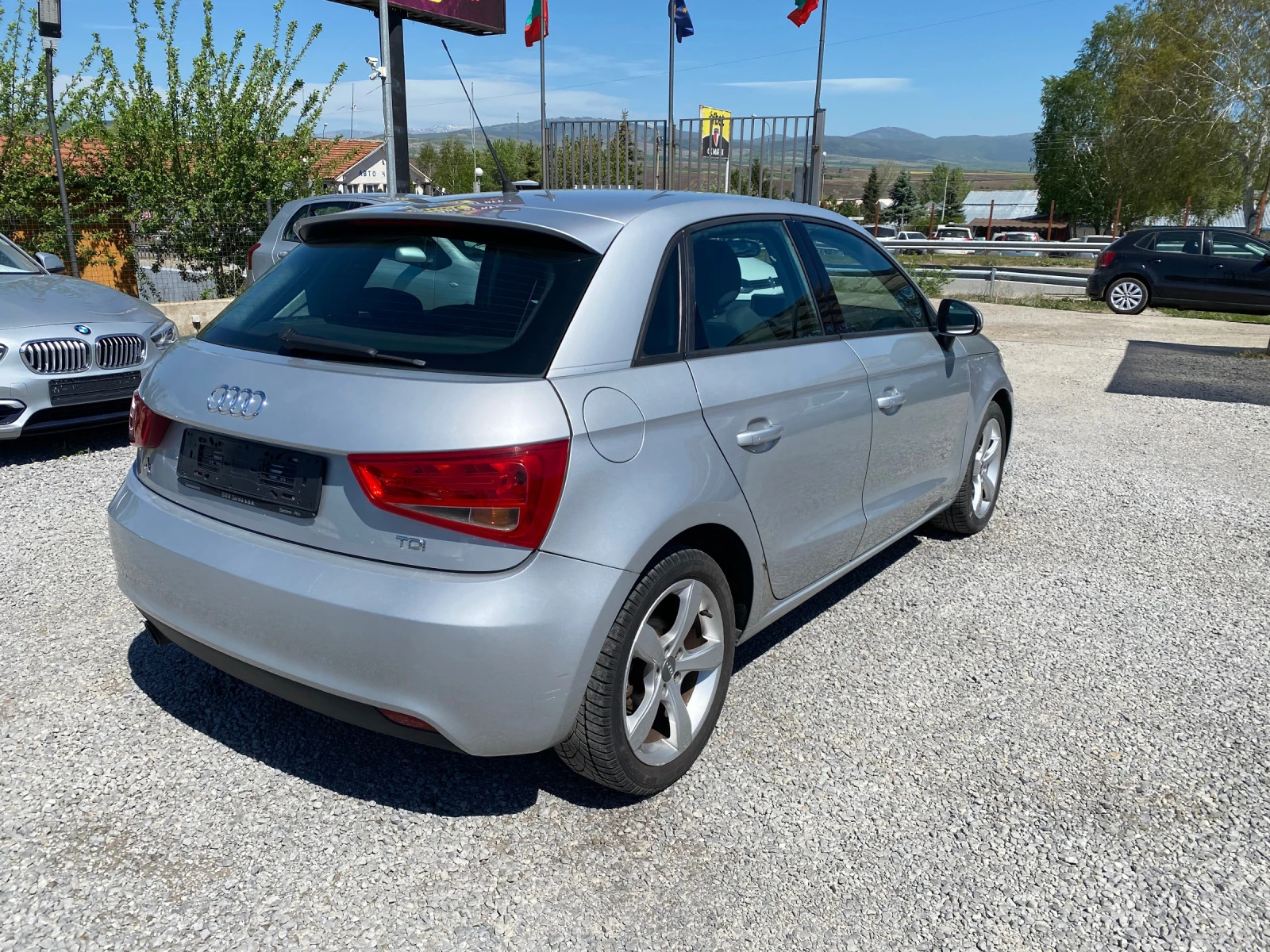 Audi A1 1.6TDI Navi-Sport - изображение 4