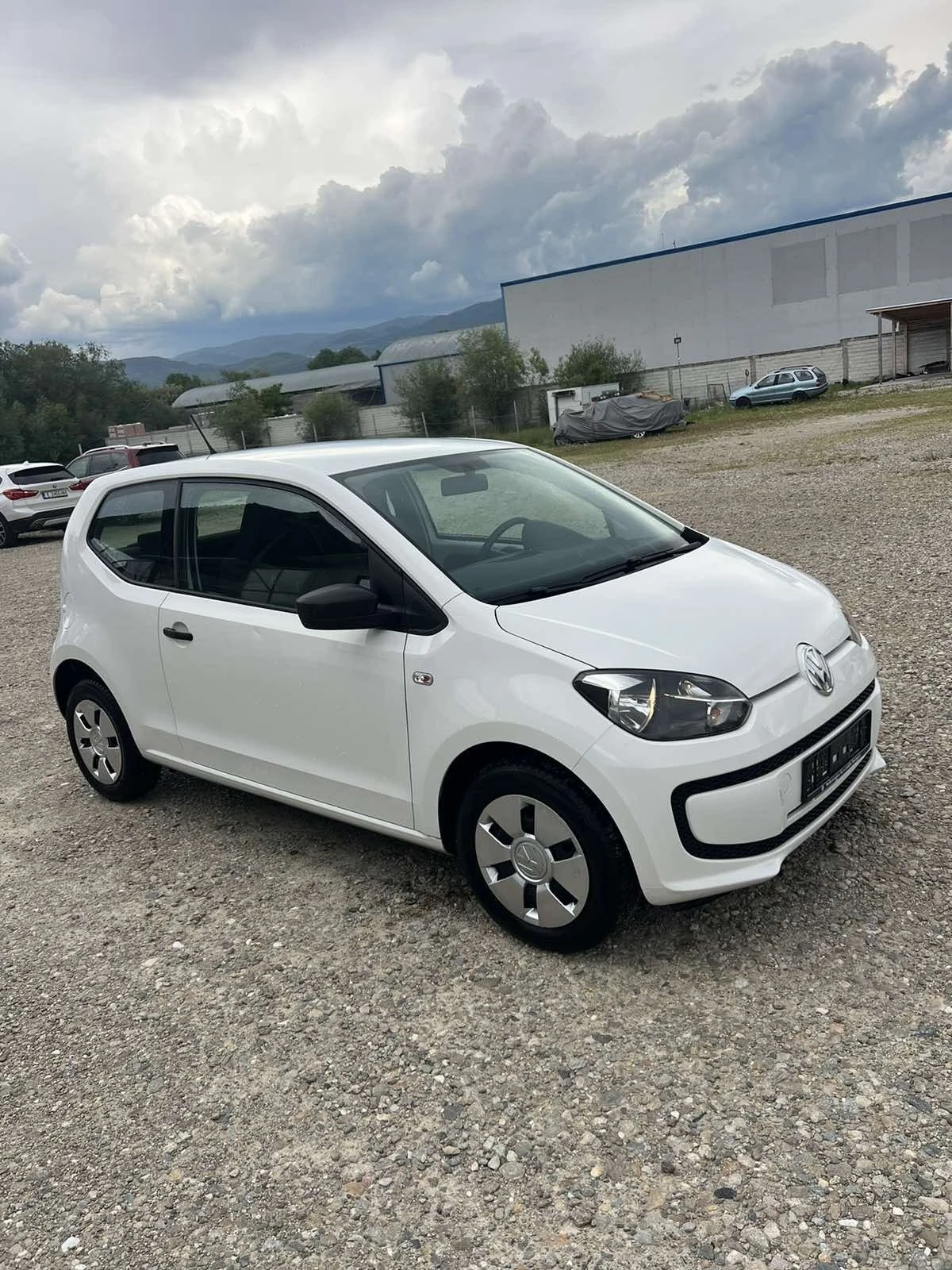 VW Up 1.0i* Germany - изображение 3