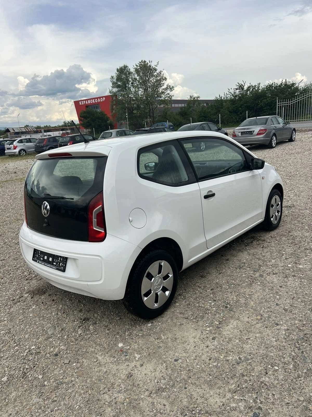 VW Up 1.0i* Germany - изображение 4