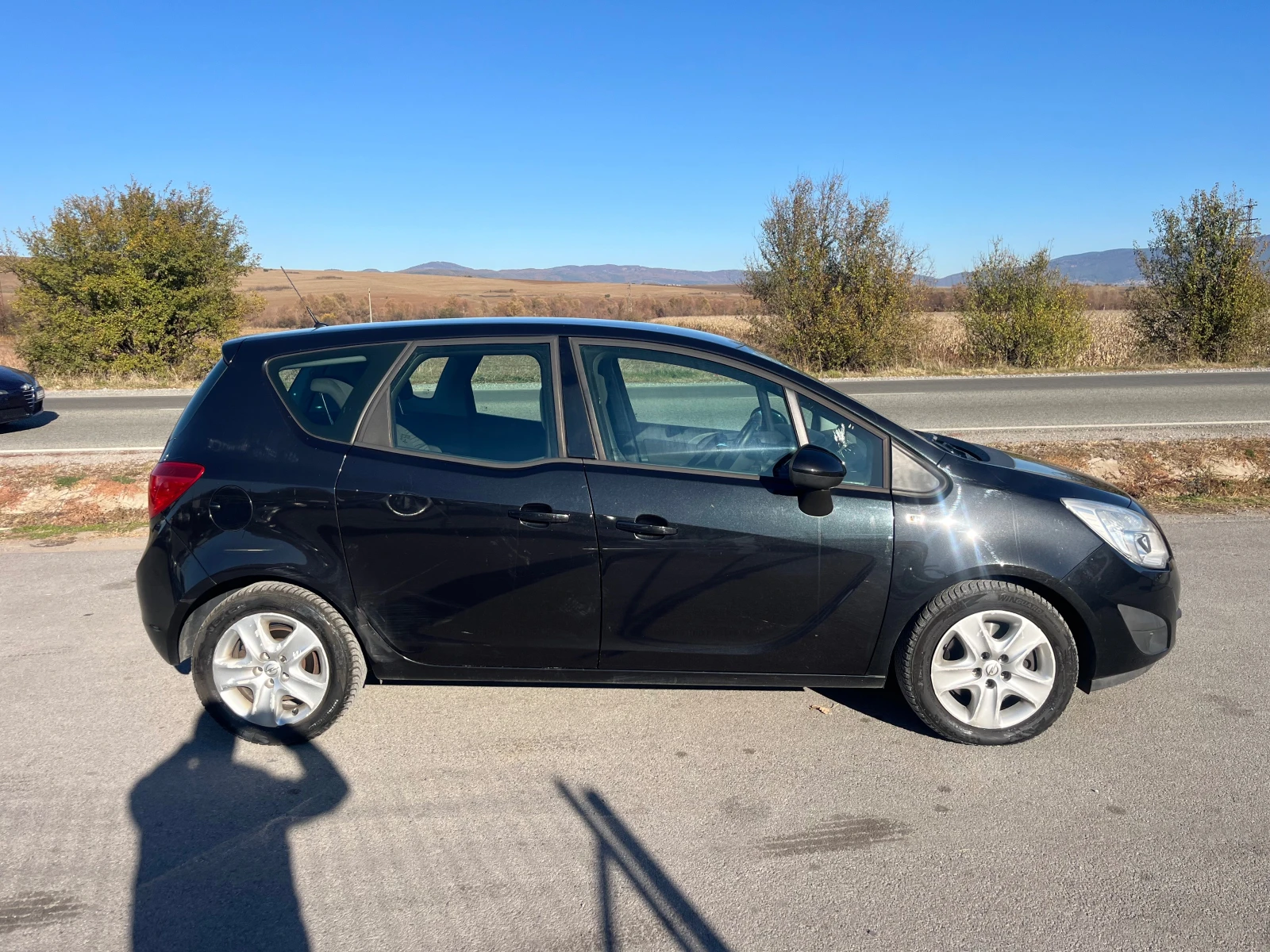 Opel Meriva 1.6 NAVI evro6 - изображение 3