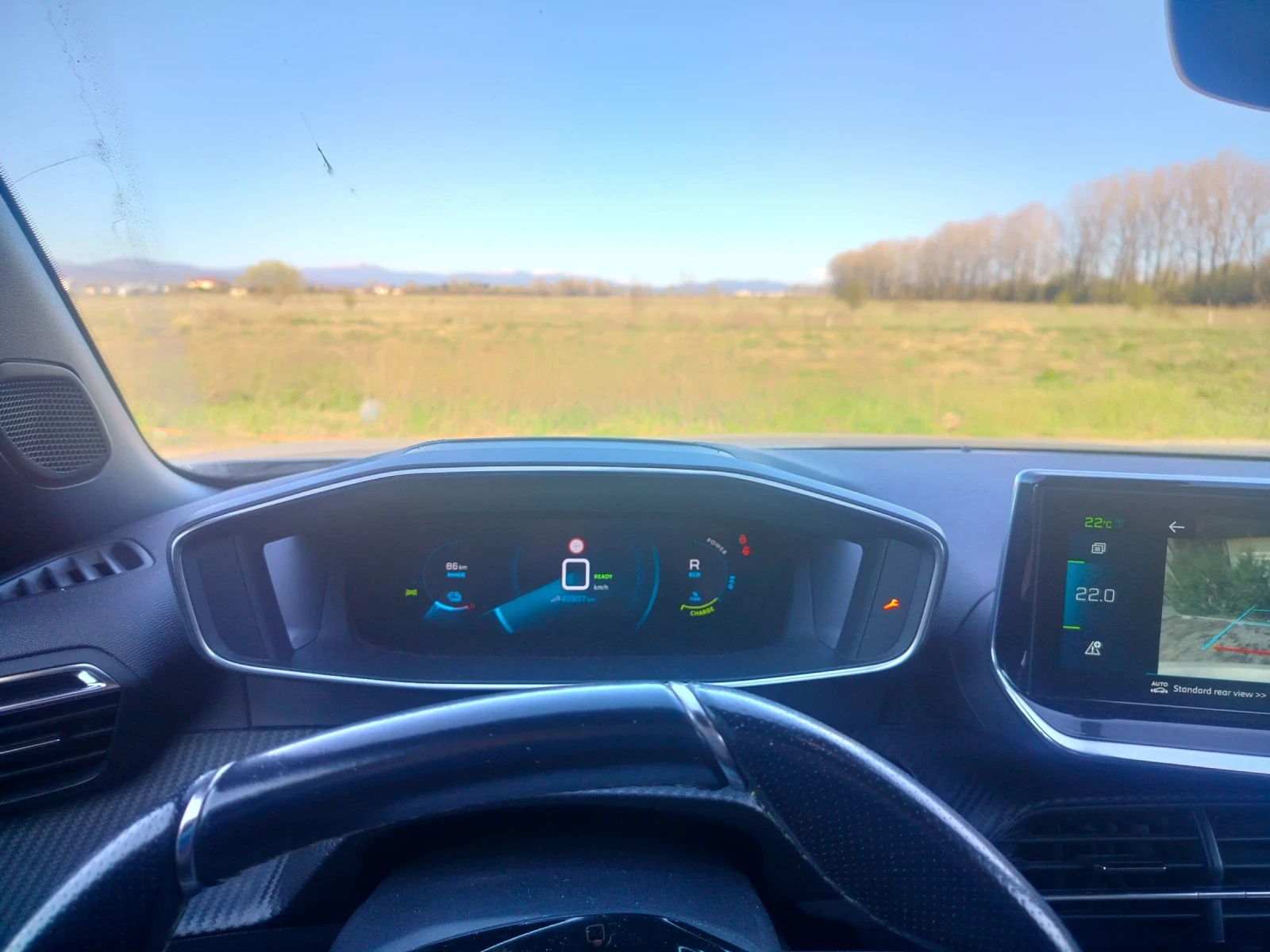 Peugeot 2008 GT Premium - изображение 10