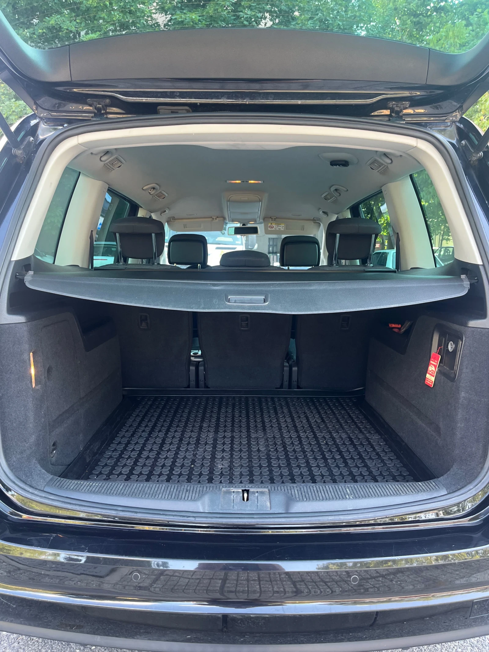 VW Sharan  - изображение 8