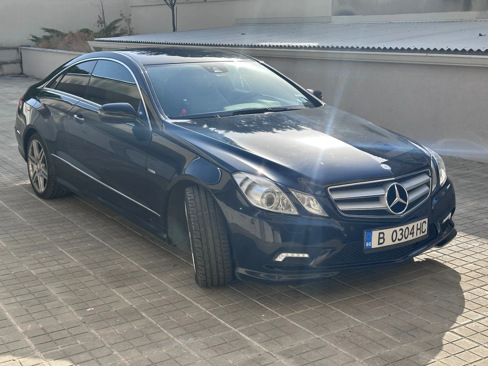 Mercedes-Benz E 350  - изображение 3