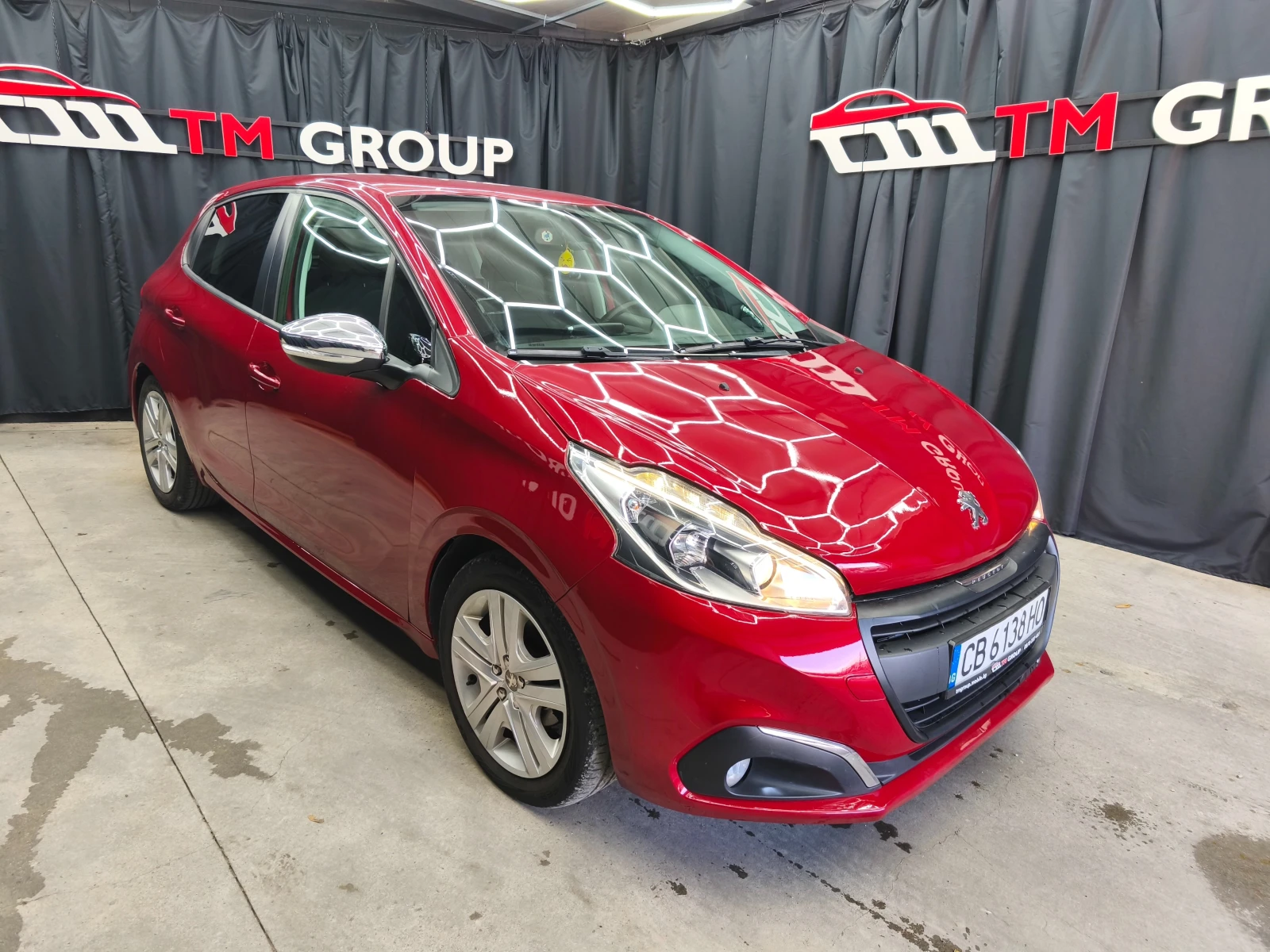Peugeot 208 1.6HDI 75k.c E6 - изображение 3