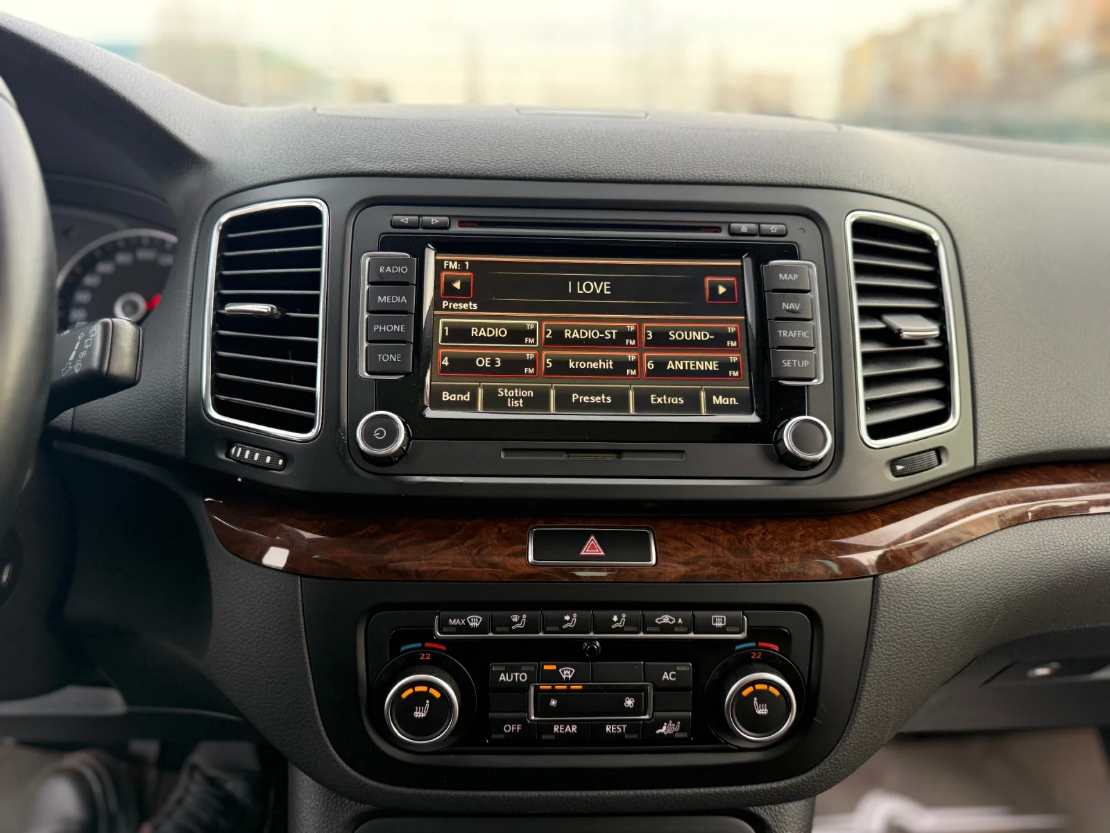 VW Sharan Business 5+ 1  2.0TDI/140HP 4MOTION TOP!  | Mobile.bg   14