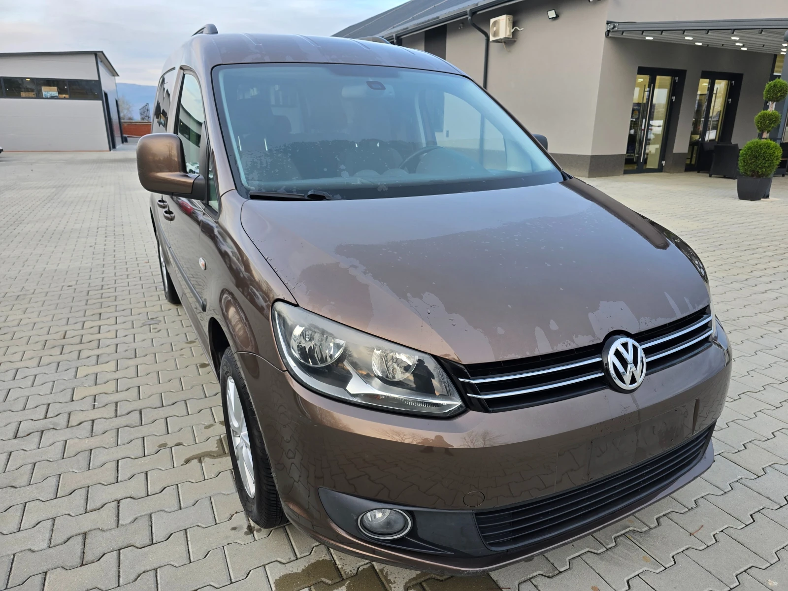 VW Caddy 1.6TDI, 102к.с., Comfortline! - изображение 10