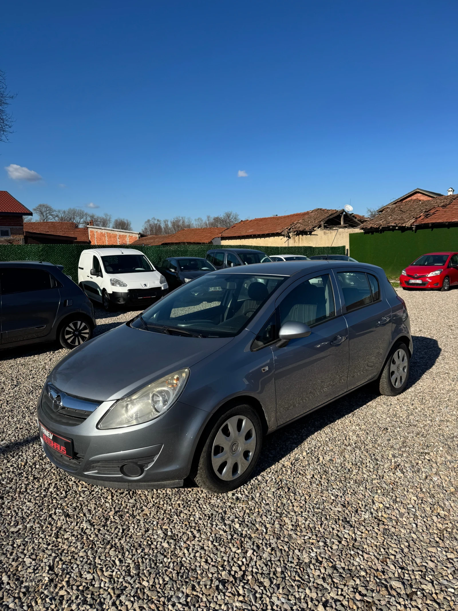 Opel Corsa 1.2i / 4-Цилиндъра / Обслужена  - изображение 2