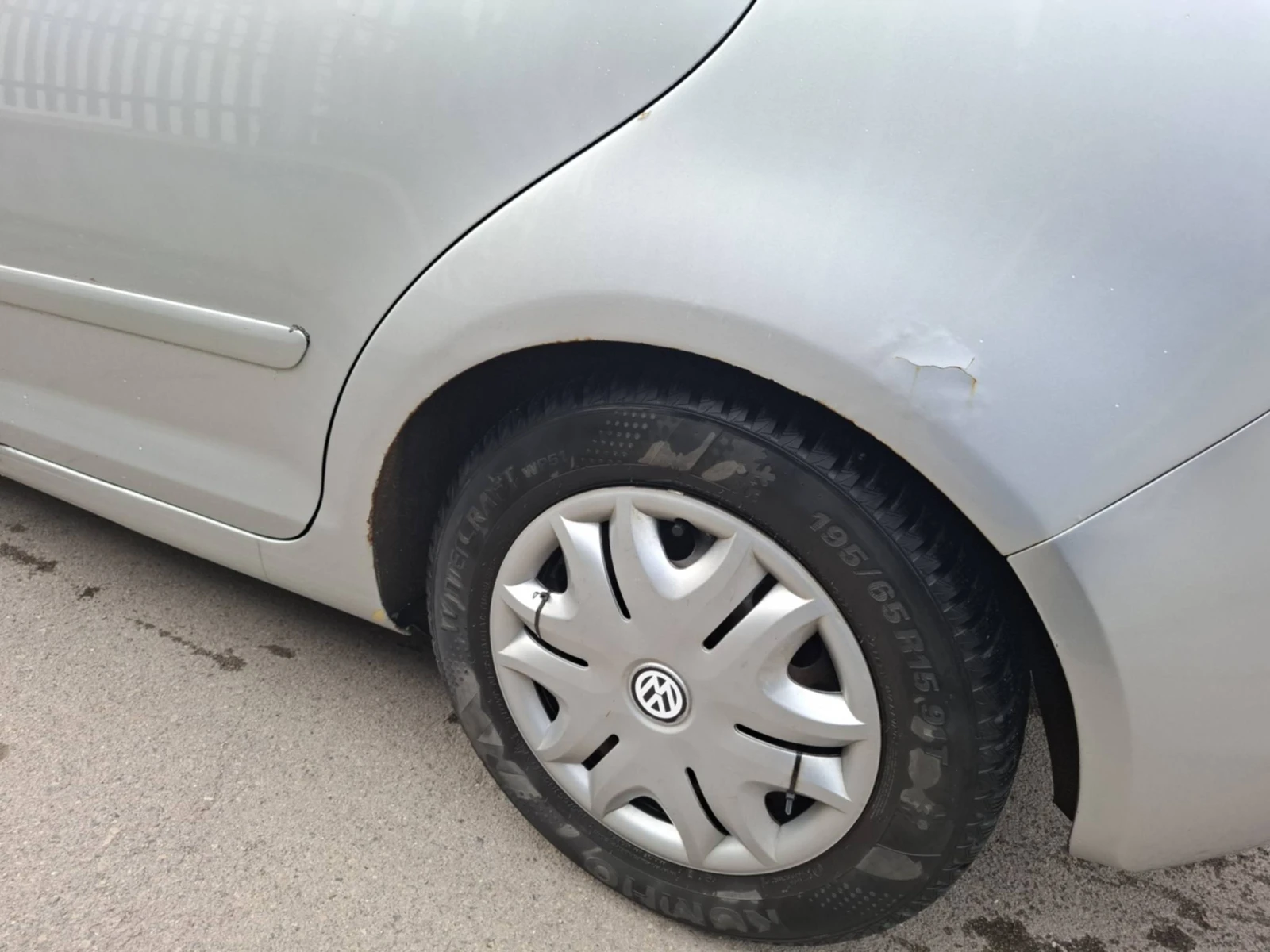 VW Golf Plus 5 1.6i ������-��� | Mobile.bg � ����������� 9