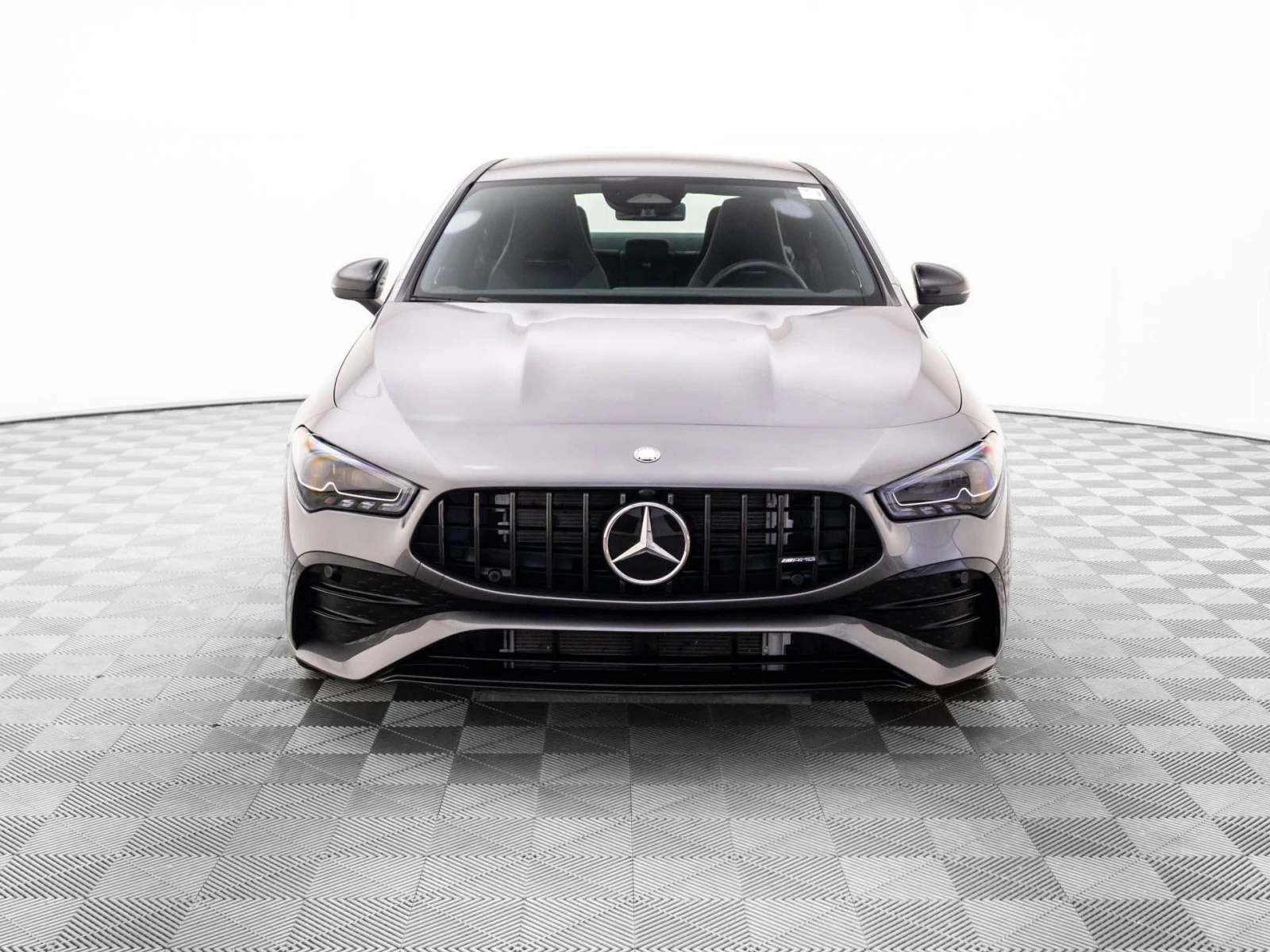 Mercedes-Benz CLA 35 AMG ГАРАНЦИЯ - изображение 2