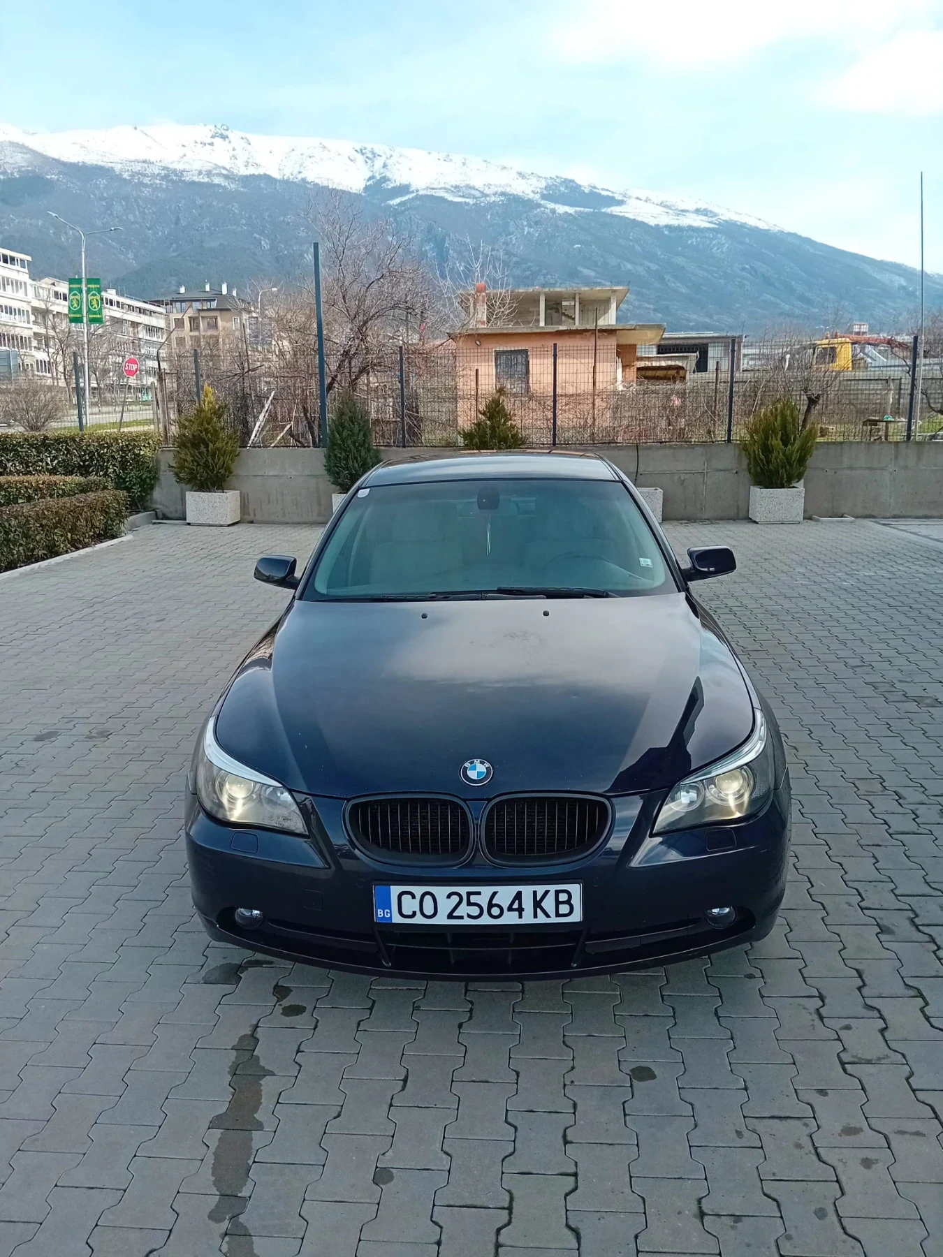 BMW 523 2.5 газ индж , снимка 8 - Автомобили и джипове - 53708727