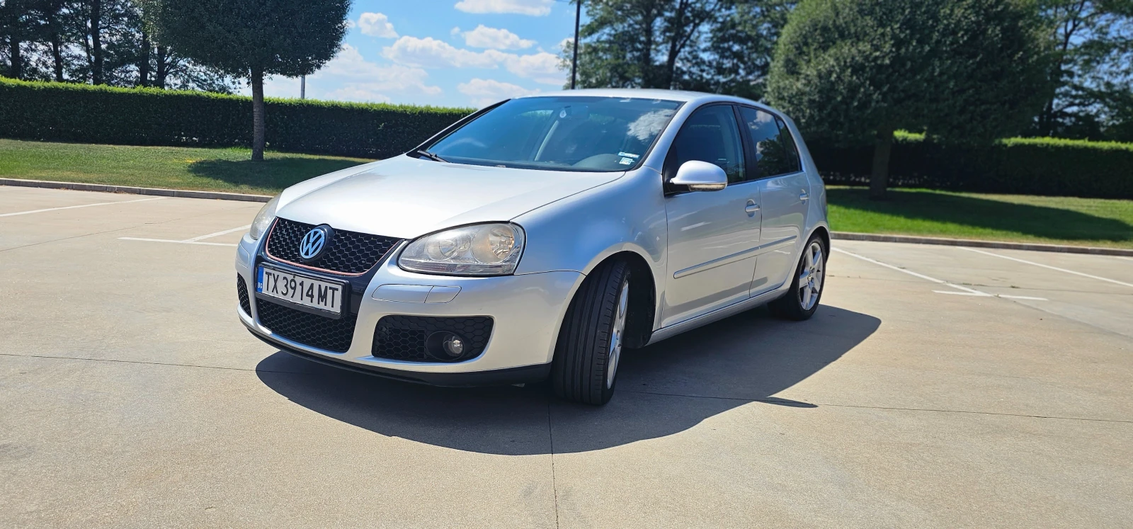 VW Golf 2.0 BKD 4x4, снимка 10 - Автомобили и джипове - 54333741