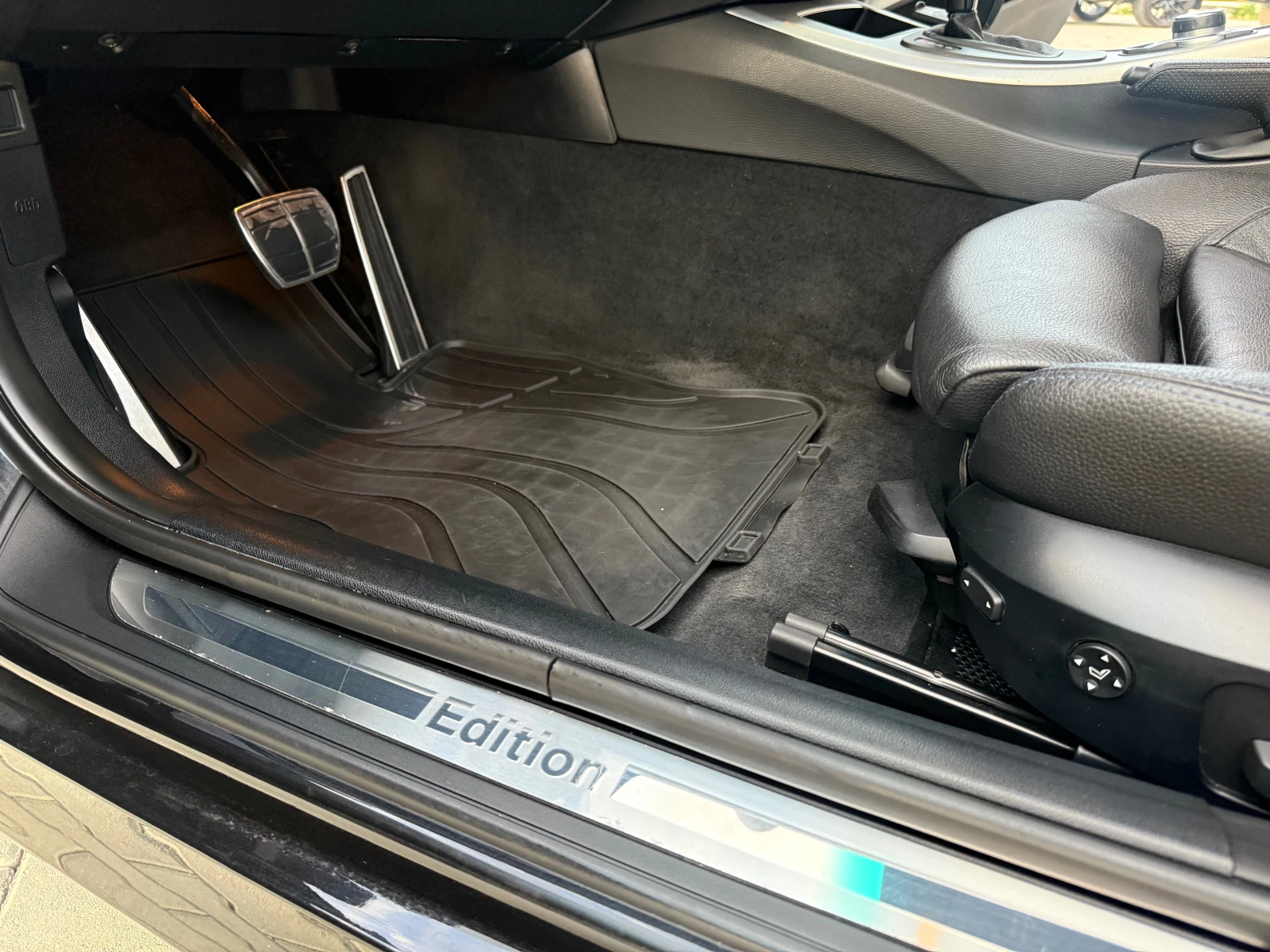 BMW 330 330xd 245 ks Като нова !!! Собствен лизинг !!!, снимка 13 - Автомобили и джипове - 54260469