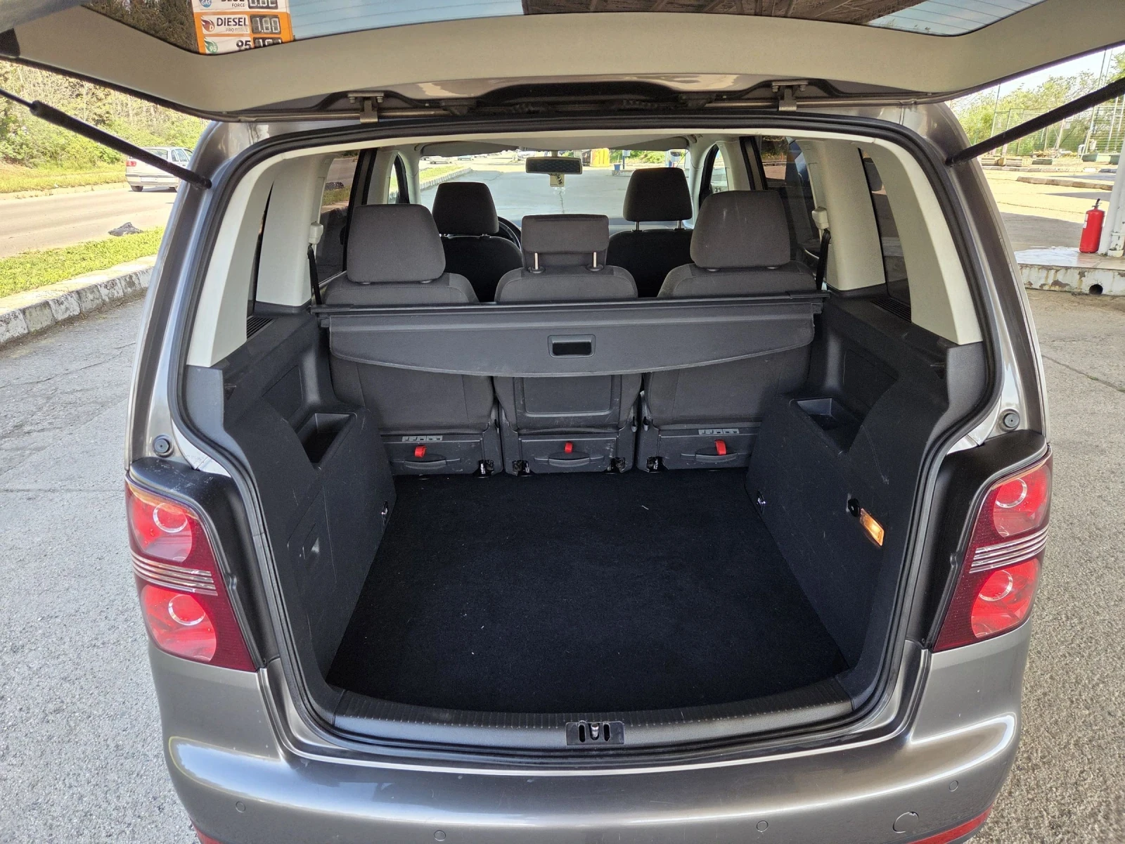 VW Touran 2, 0 tdi 140 hp | Mobile.bg � ����������� 6