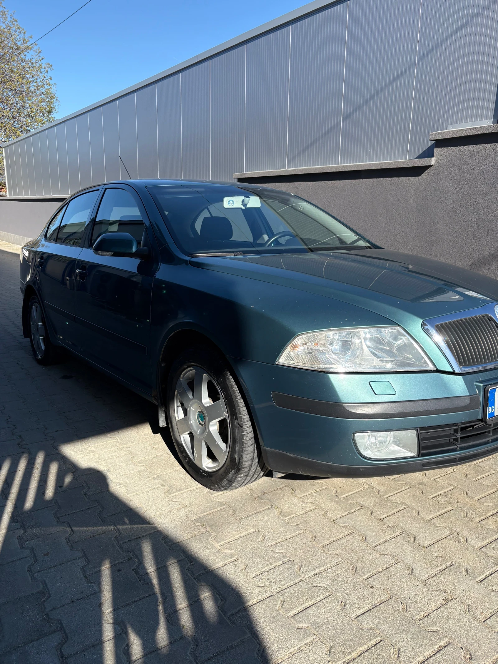 Skoda Octavia, снимка 2 - Автомобили и джипове - 54321078