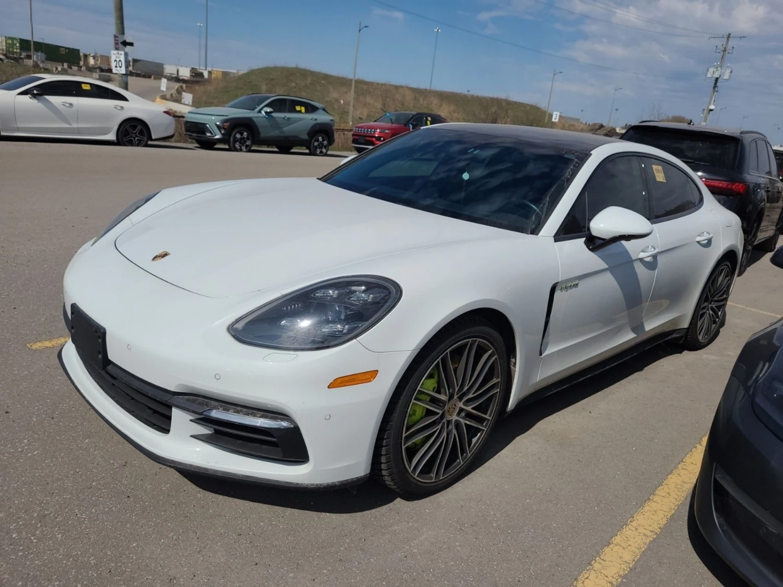 Porsche Panamera 4 E-HYBRID* 4D* АвтоКредит* (ЦЕНА ДО БГ)