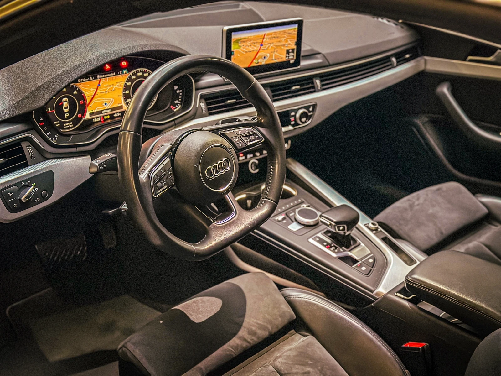 Audi A5 40 TDI, снимка 10 - Автомобили и джипове - 54685675