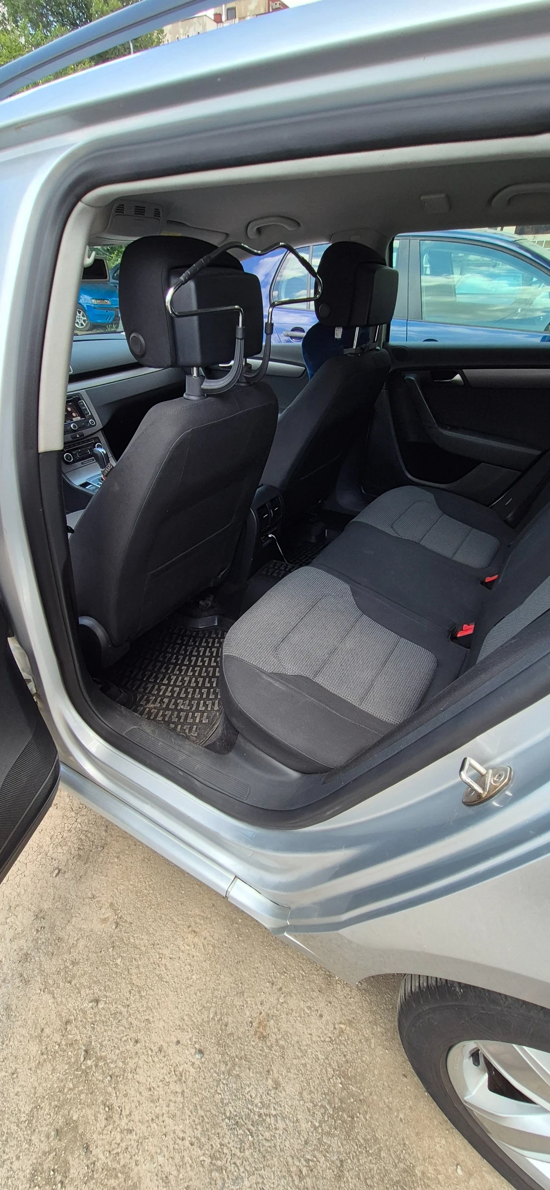 VW Passat B7 2.0 TDI DSG 4MOTION, снимка 12 - Автомобили и джипове - 55151183