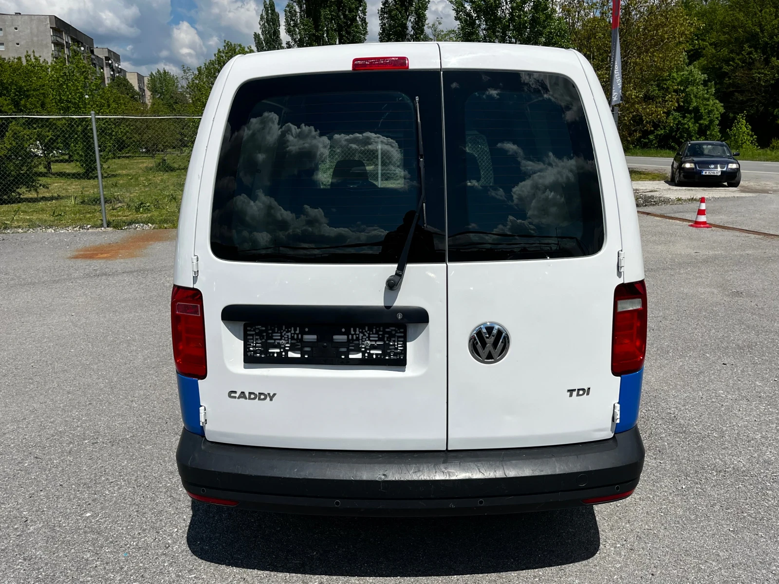 VW Caddy 1.6TDi MAXI * CLIMA*  | Mobile.bg � ����������� 4