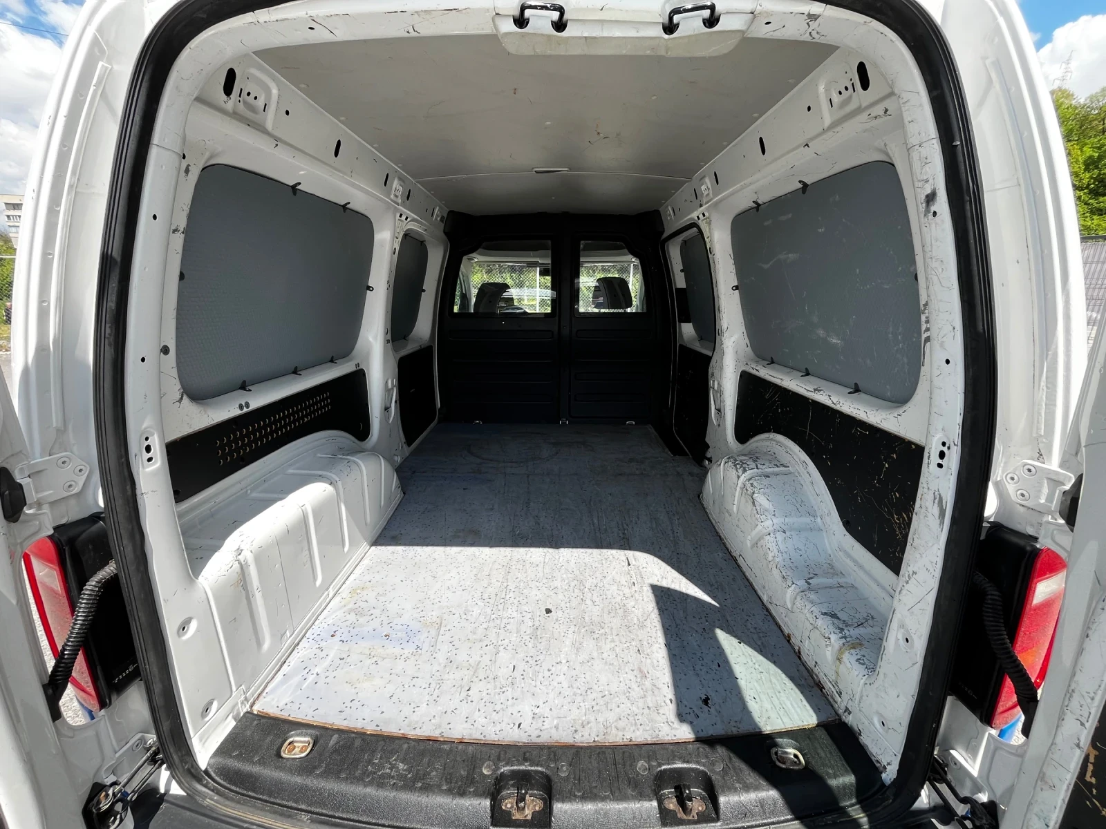 VW Caddy 1.6TDi MAXI * CLIMA*  | Mobile.bg � ����������� 11