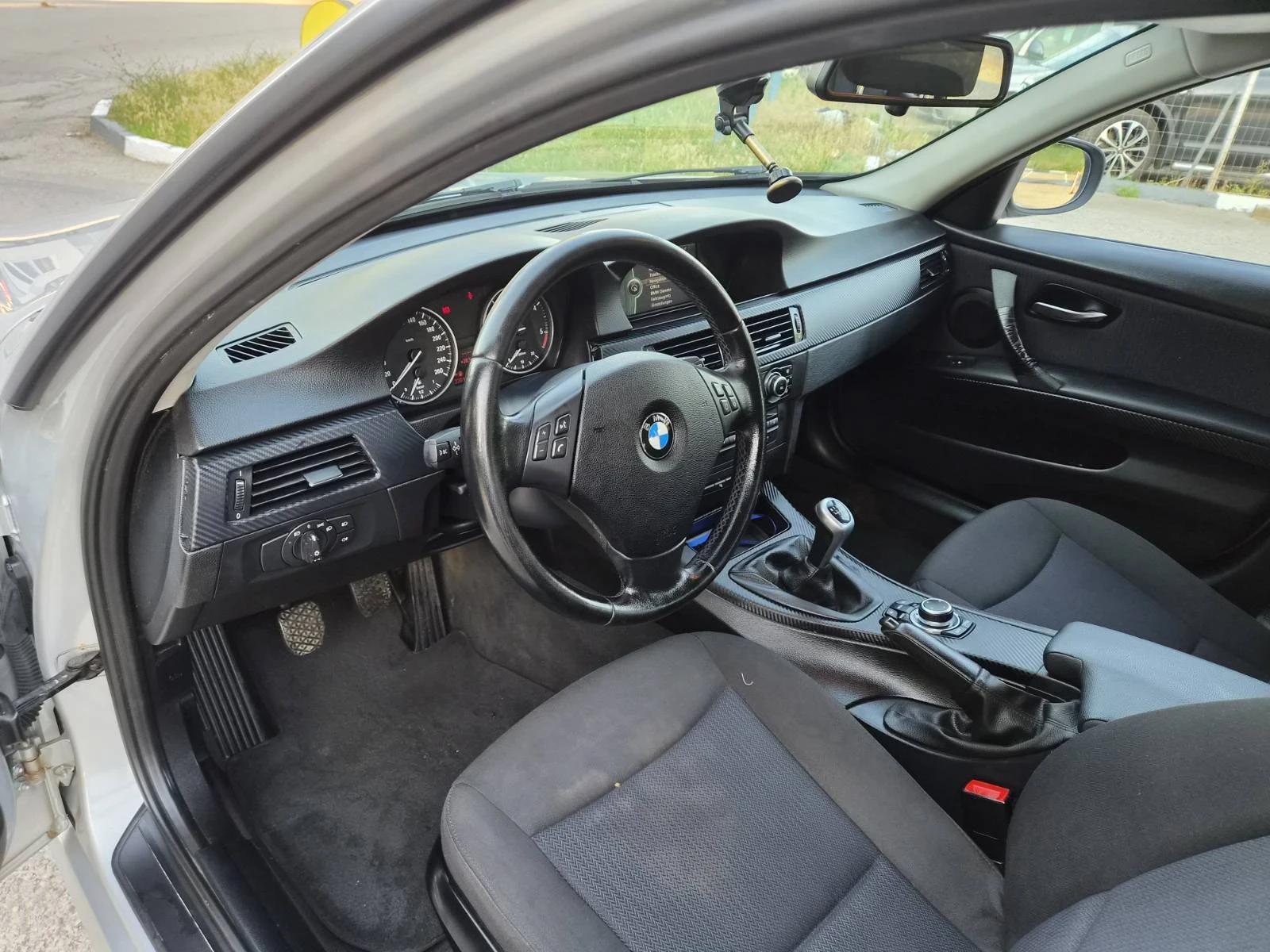BMW 318 2.0D Face 143 к.с., снимка 9 - Автомобили и джипове - 55170099