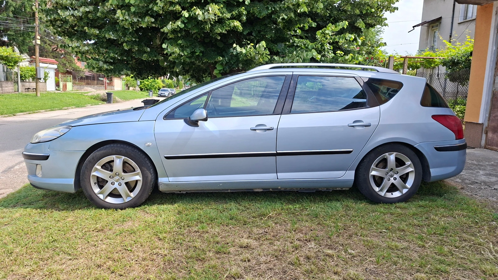 Peugeot 407