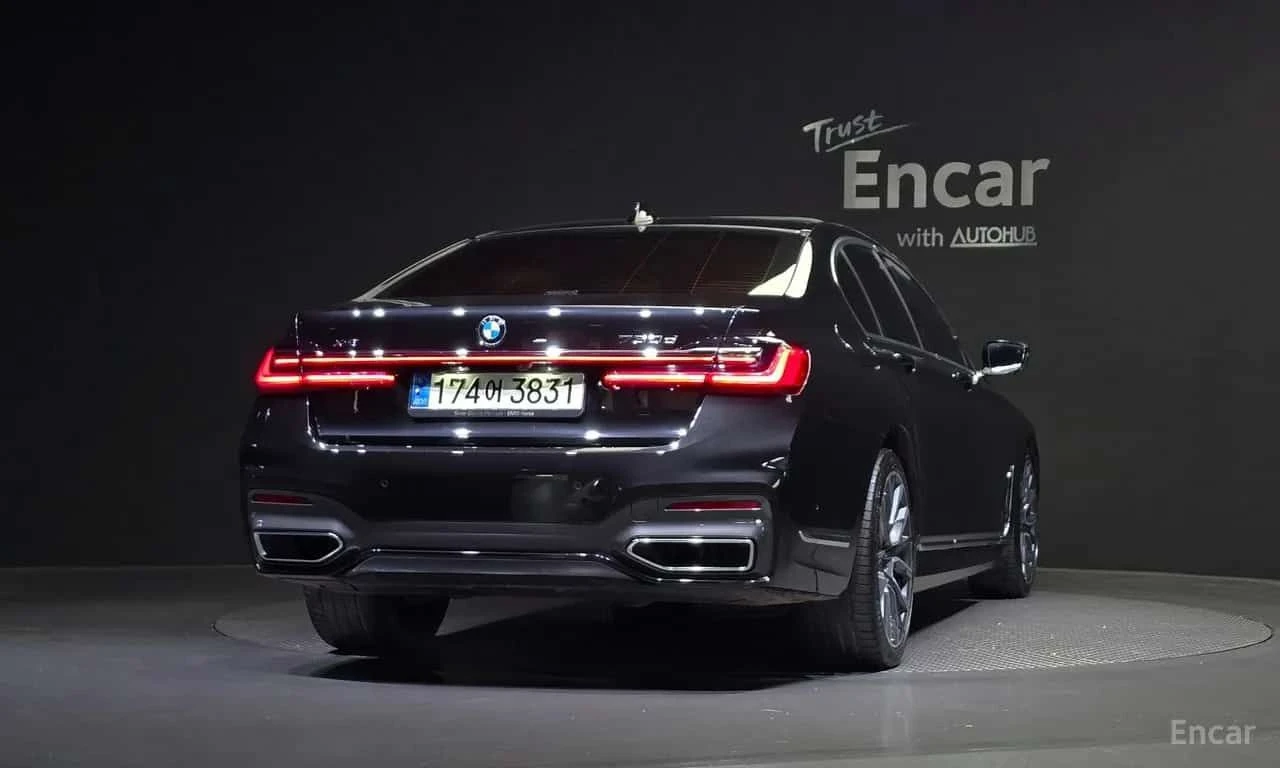 BMW 730 * 730d xDrive M Sport * ДИГИТАЛЕН КЛЮЧ * , снимка 4 - Автомобили и джипове - 55564776