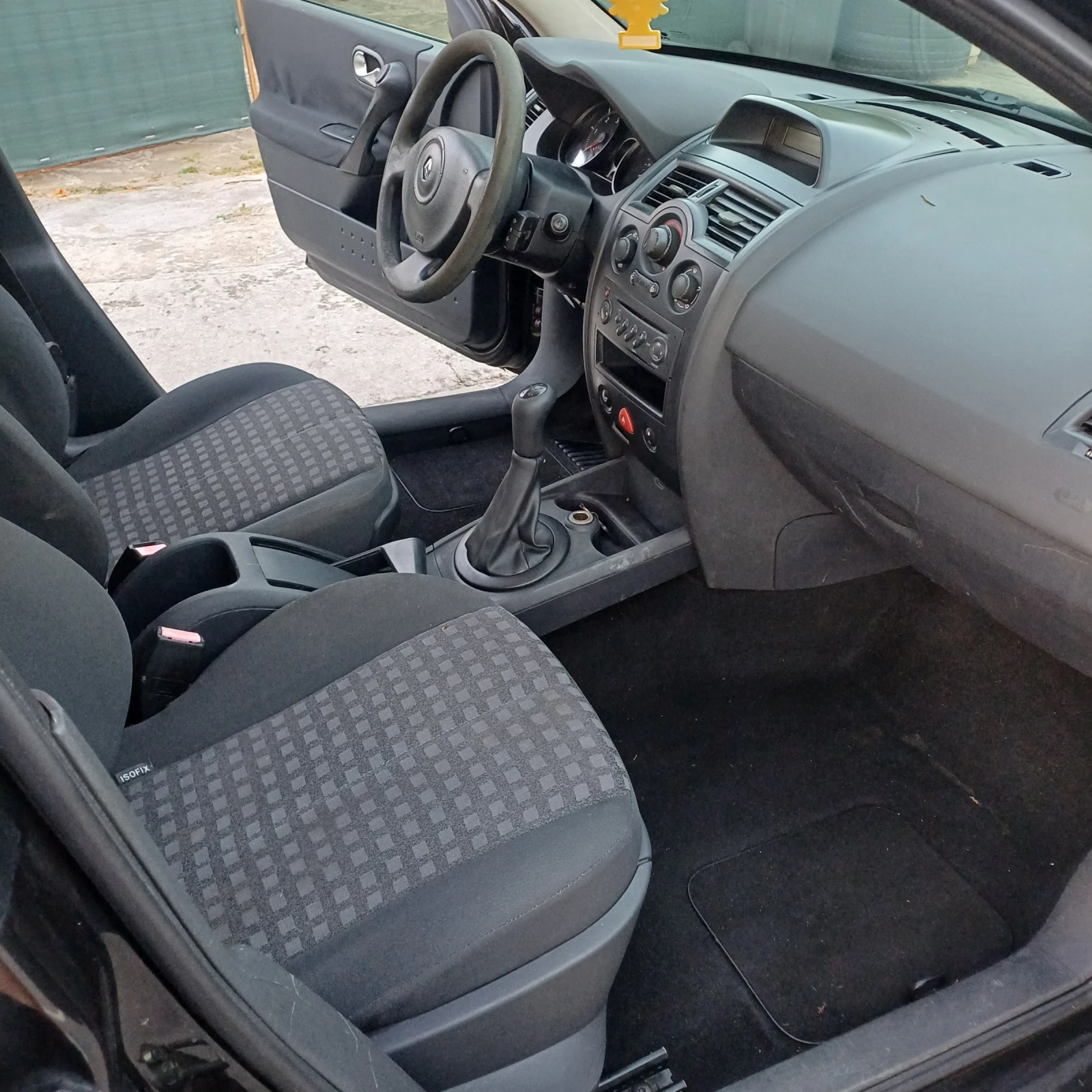 Renault Megane, снимка 10 - Автомобили и джипове - 55606505