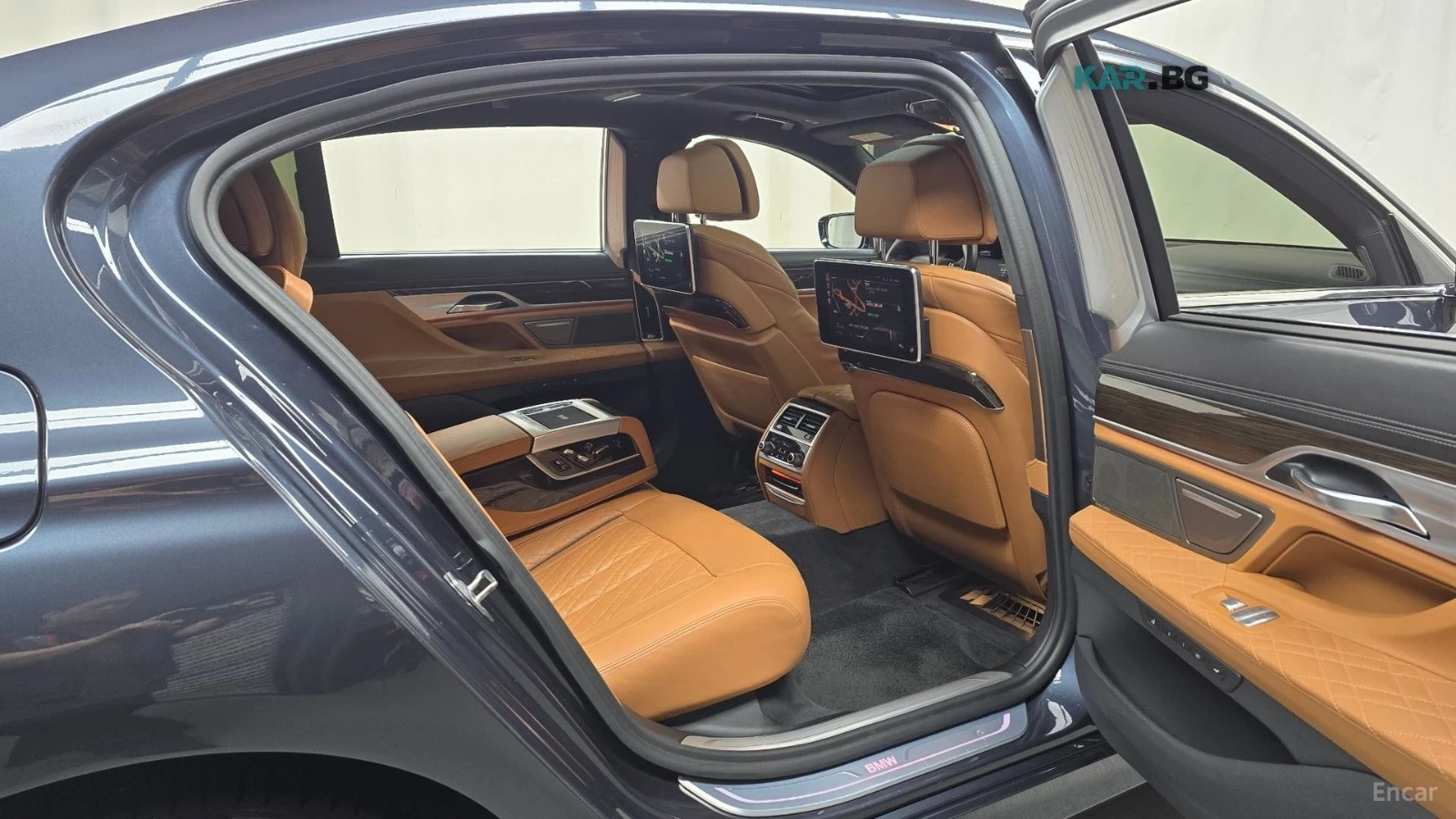 BMW 740 Li* XDRIVE* DESIGN PURE EXCELENCE* МАСАЖ* ТВ* HUD*, снимка 11 - Автомобили и джипове - 55832960