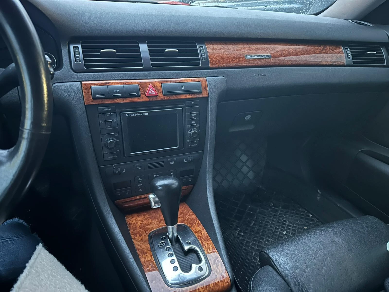 Audi A6 Quatro, снимка 8 - Автомобили и джипове - 55949633