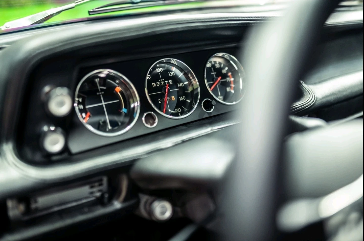 BMW 1602 CUSTOM, снимка 10 - Автомобили и джипове - 55966373
