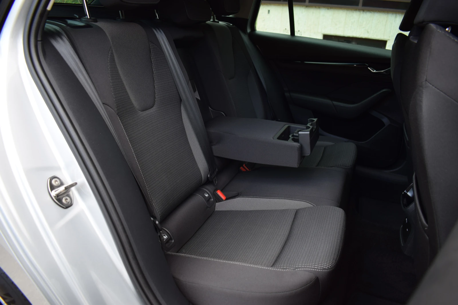 Skoda Octavia 2.0 TDI Clever  | Mobile.bg � ����������� 13