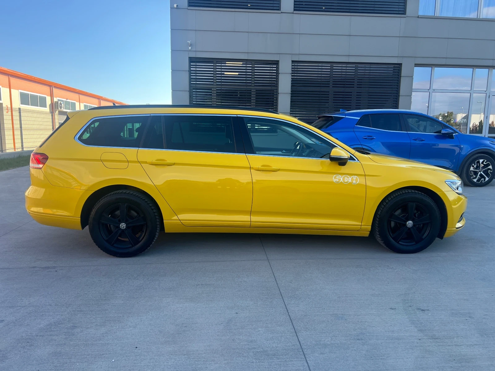 VW Passat 2.0 TDI/ПОДГРЕВ/ДИСТРОНИК, снимка 4 - Автомобили и джипове - 56304376