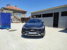  Infiniti QX30