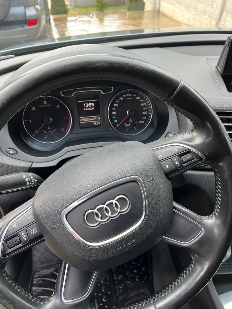 Audi Q3 2.000, снимка 12 - Автомобили и джипове - 48351996