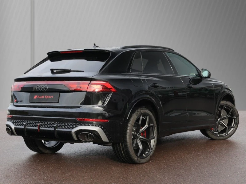 Audi RSQ8 Ceramic* Matrix* Pano* B&O, снимка 2 - Автомобили и джипове - 50628257