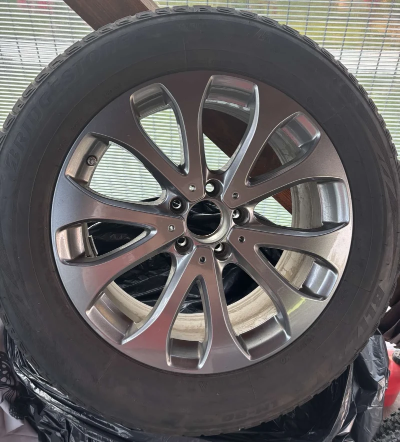 Mercedes-Benz GLC 300 Mercedes-Benz GLC300e 4Matic AMG Hybrid, снимка 16 - Автомобили и джипове - 50716790