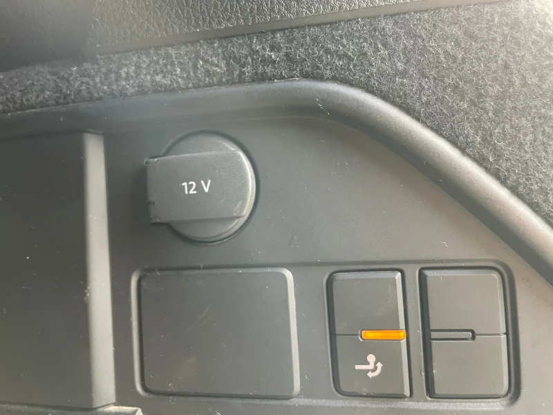 VW Touareg, снимка 11 - Автомобили и джипове - 53036001