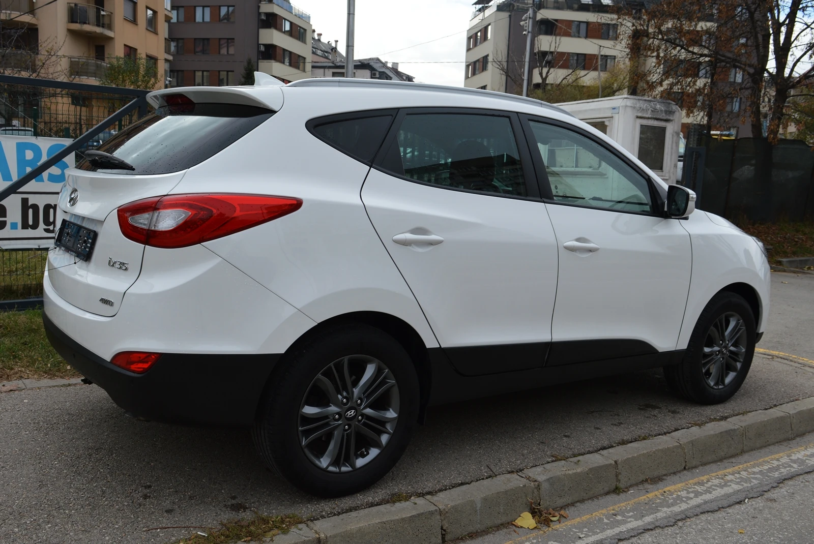 Hyundai IX35 2.0GDI AWD FULL ШВЕЙЦАРИЯ - изображение 4