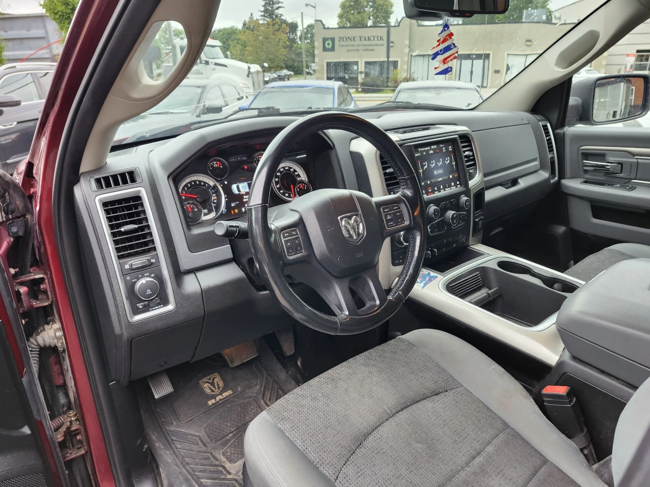 Dodge RAM 1500 2020 WARLOCK 5.7 * БЕЗ ПЪРВОНАЧАЛНА ВНОСКА*  - изображение 7