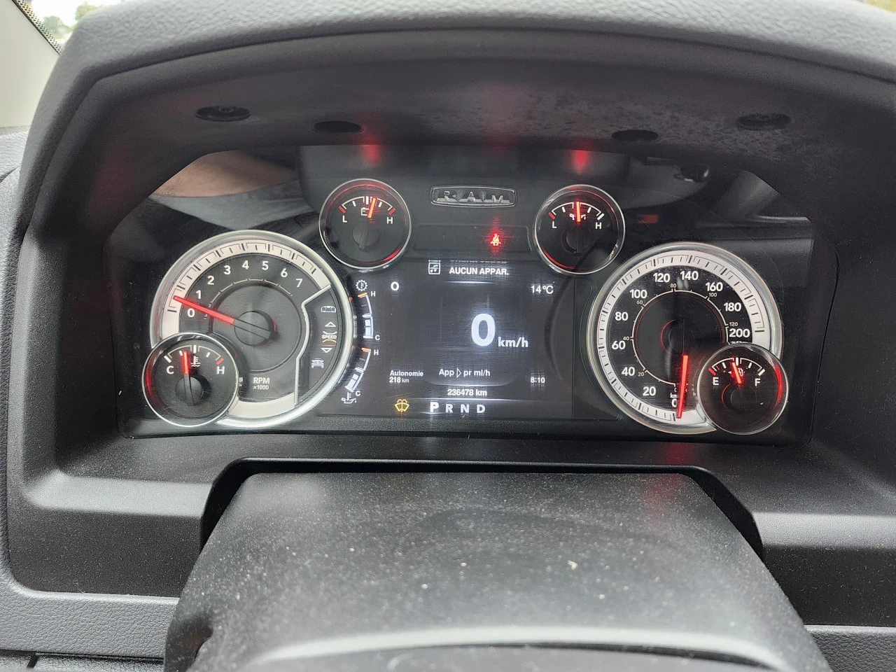 Dodge RAM 1500 2020 WARLOCK 5.7 * БЕЗ ПЪРВОНАЧАЛНА ВНОСКА*  - изображение 9