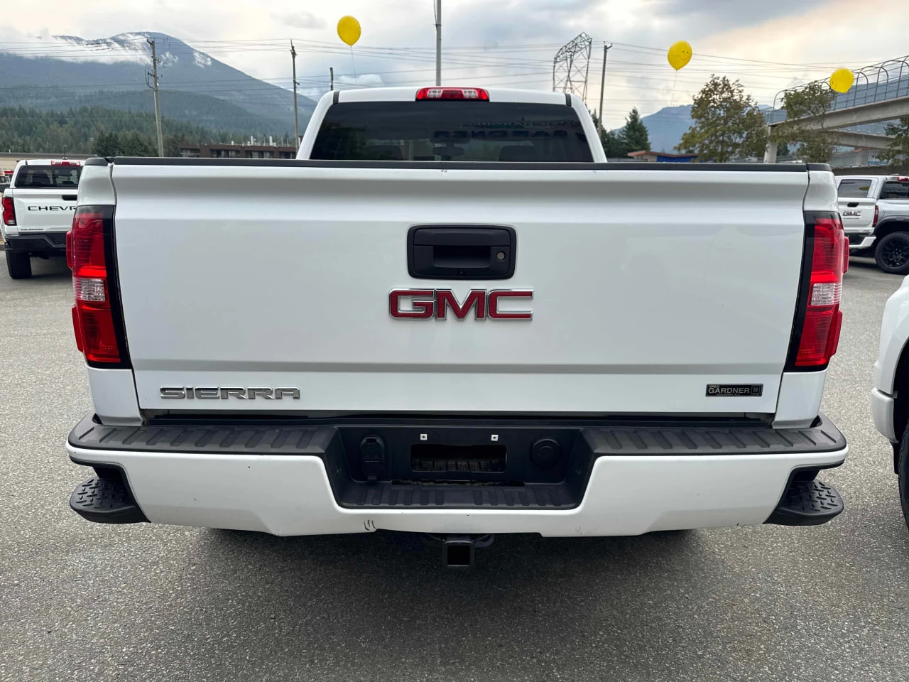 Gmc Sierra CARFAX* АВТОФИНАНСИРАНЕ* БЕЗ ПЪРВОНАЧАЛНА ВНОСКА*  - изображение 4