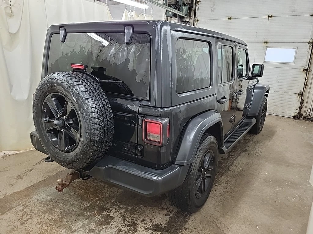 Jeep Wrangler * UNLIMITED SPORT ALTITUDE * CARFAX *  - изображение 3