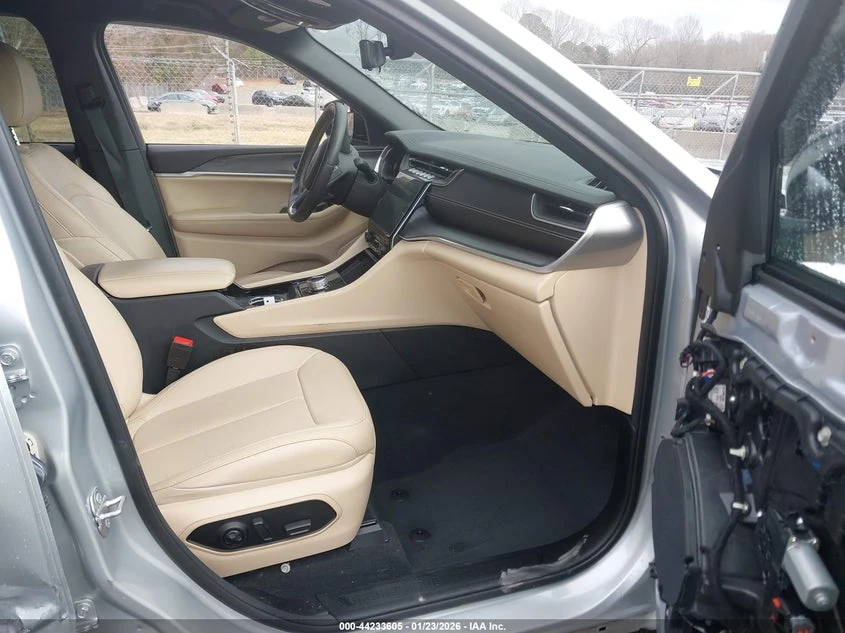 Jeep Grand cherokee 3.6l Limited 4X4, снимка 5 - Автомобили и джипове - 54098089