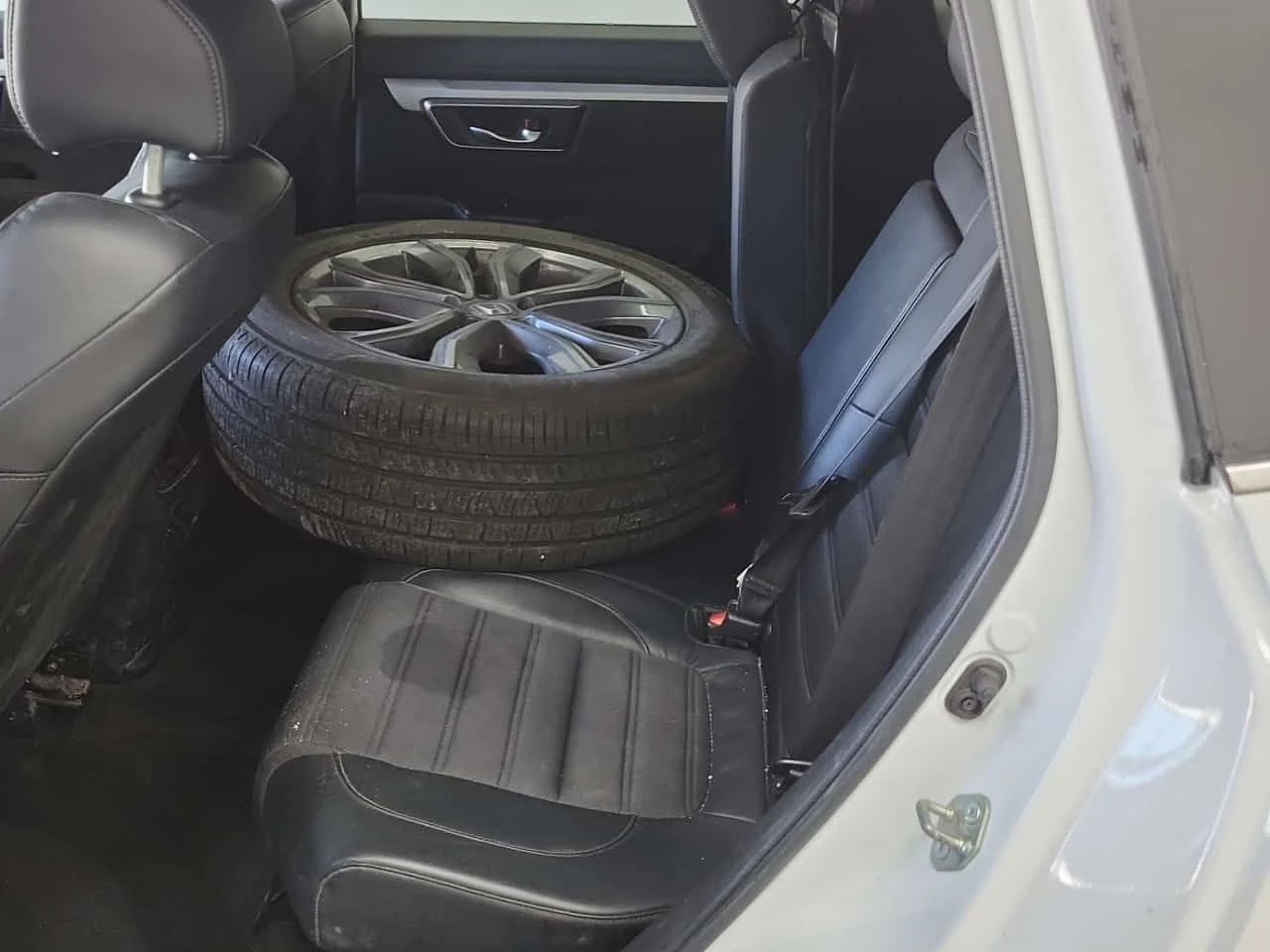 Honda Cr-v * SPORT * 2 БРОЯ ГУМИ/ДЖАНТИ* 2 КЛЮЧА* , снимка 13 - Автомобили и джипове - 54111500