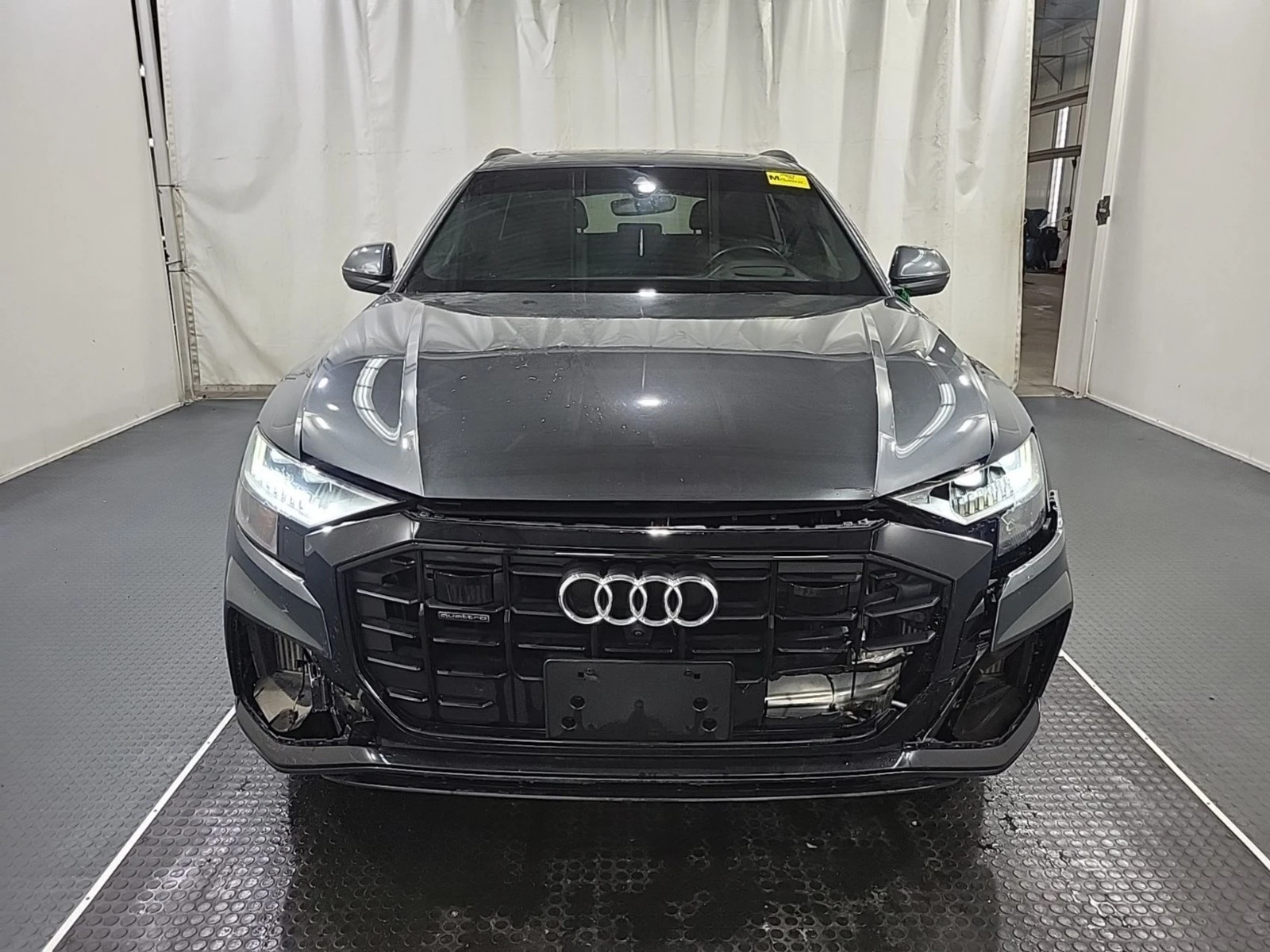 Audi Q8 TECHNIK* АвтоКредит* (ЦЕНА ДО БГ), снимка 17 - Автомобили и джипове - 54414474