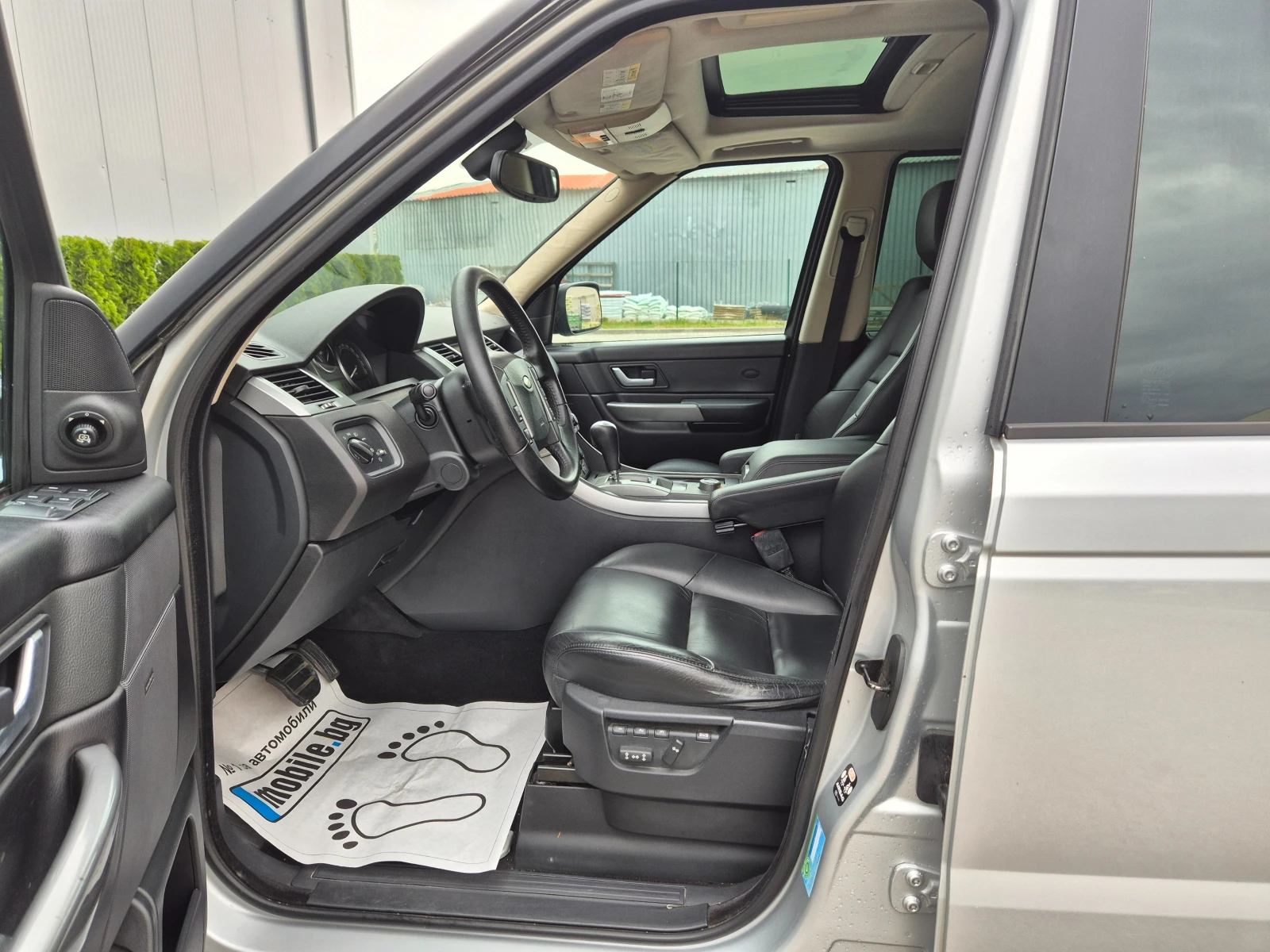 Land Rover Range Rover Sport 4.4i Швейцария , снимка 13 - Автомобили и джипове - 54485106