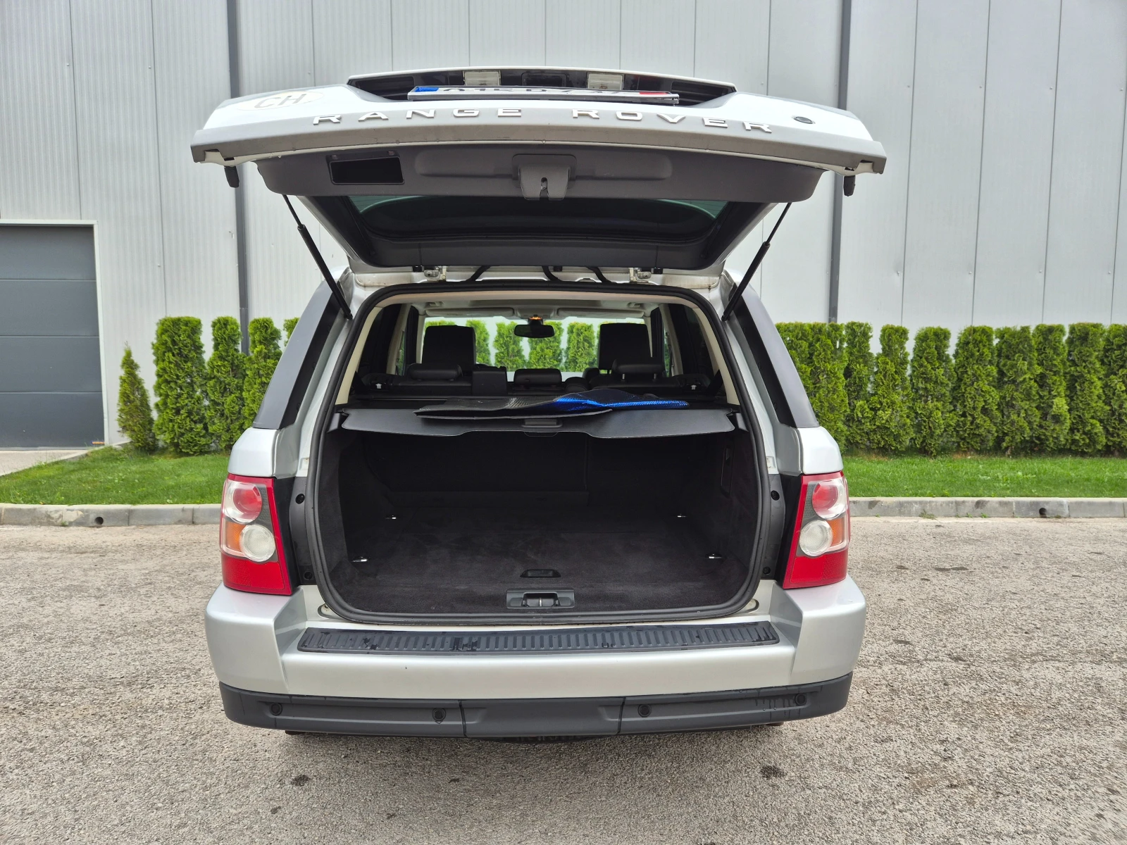 Land Rover Range Rover Sport 4.4i Швейцария , снимка 7 - Автомобили и джипове - 54485106