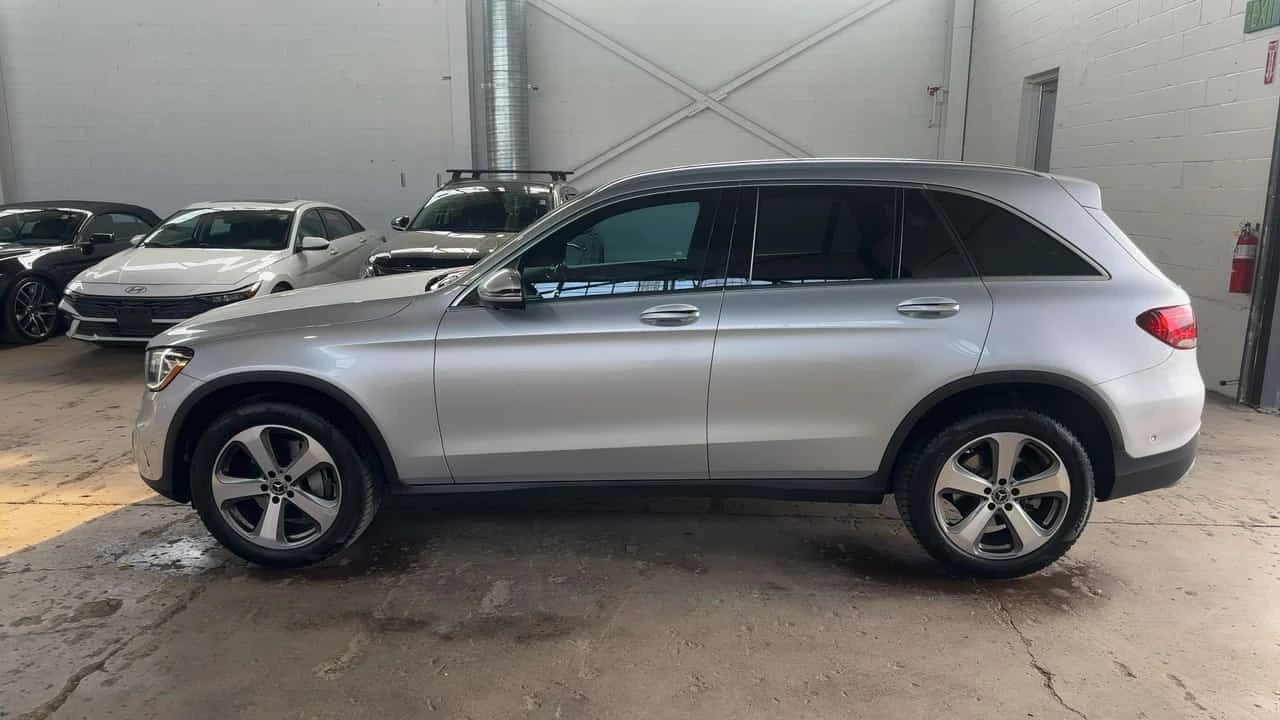 Mercedes-Benz GLC 300 4MATIC/360/ПАНОРАМА/ПОДГРЕВИ, снимка 4 - Автомобили и джипове - 54655805